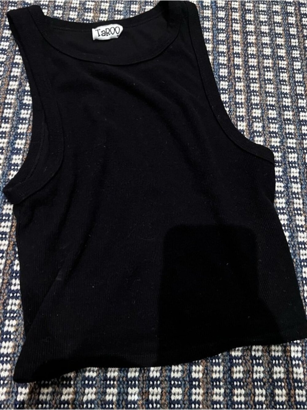Ribbed black crop top